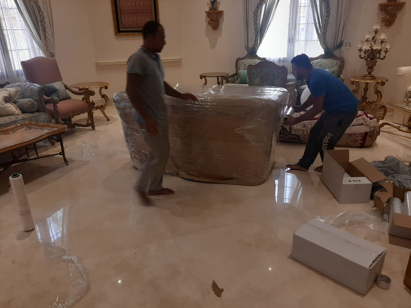 نقل العفش داخل جدة من حي إلى حي: دليل عملي خطوة بخطوة